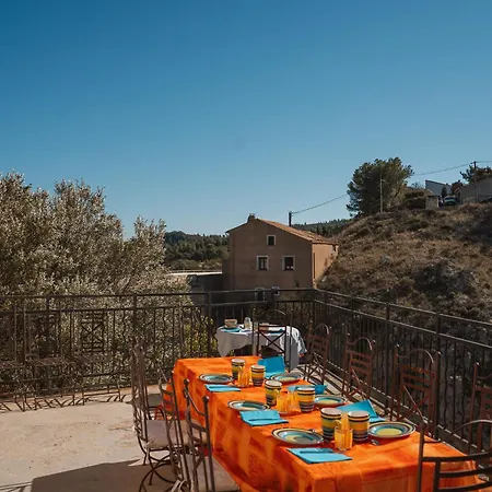 Le Relais De Tamaroque 게스트하우스