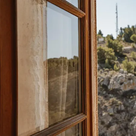 Le Relais De Tamaroque 3*