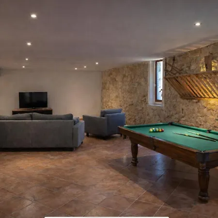Le Relais De Tamaroque Pensión 3*