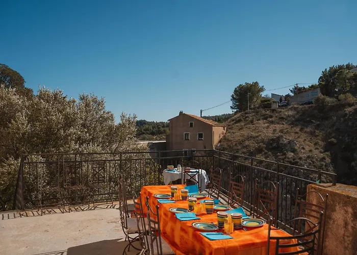 Le Relais De Tamaroque Gasthof