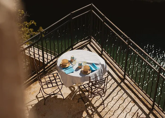 Le Relais De Tamaroque Gasthof 3*