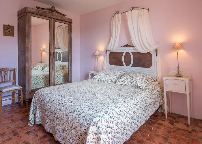 Le Relais De Tamaroque Gasthof 3*